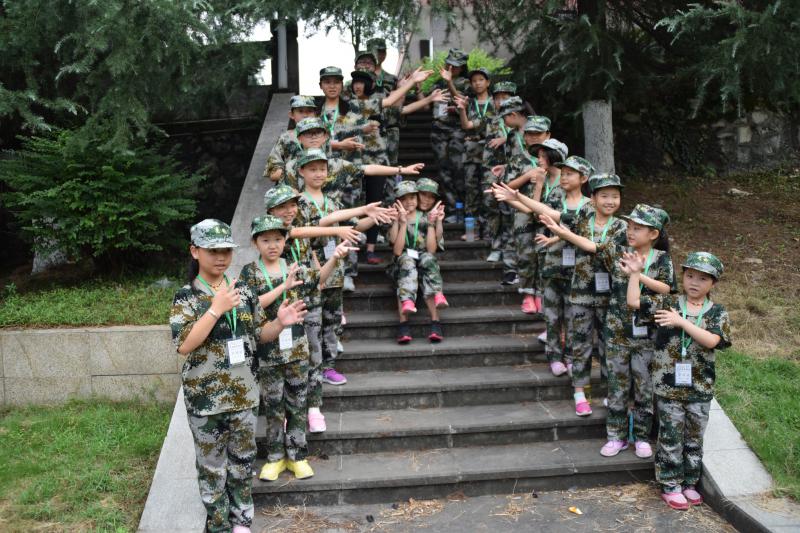 亮剑军事夏令营教您学生春季即将开学，该如何收心？